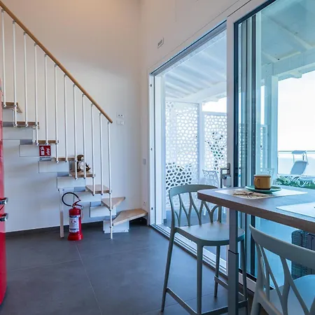 Apartment Mary Pool - Giada *