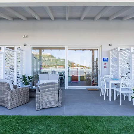Mary Pool - Giada Apartment *